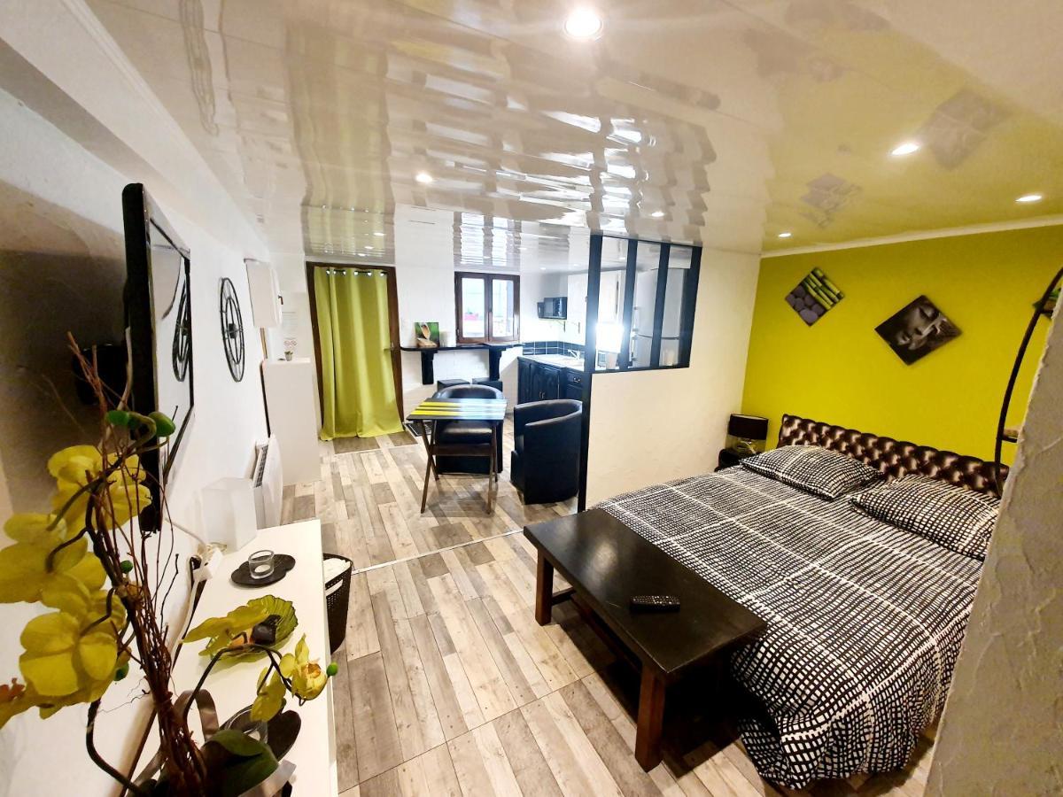 Domaine Des Deux A Appartement Margny-sur-Matz Buitenkant foto