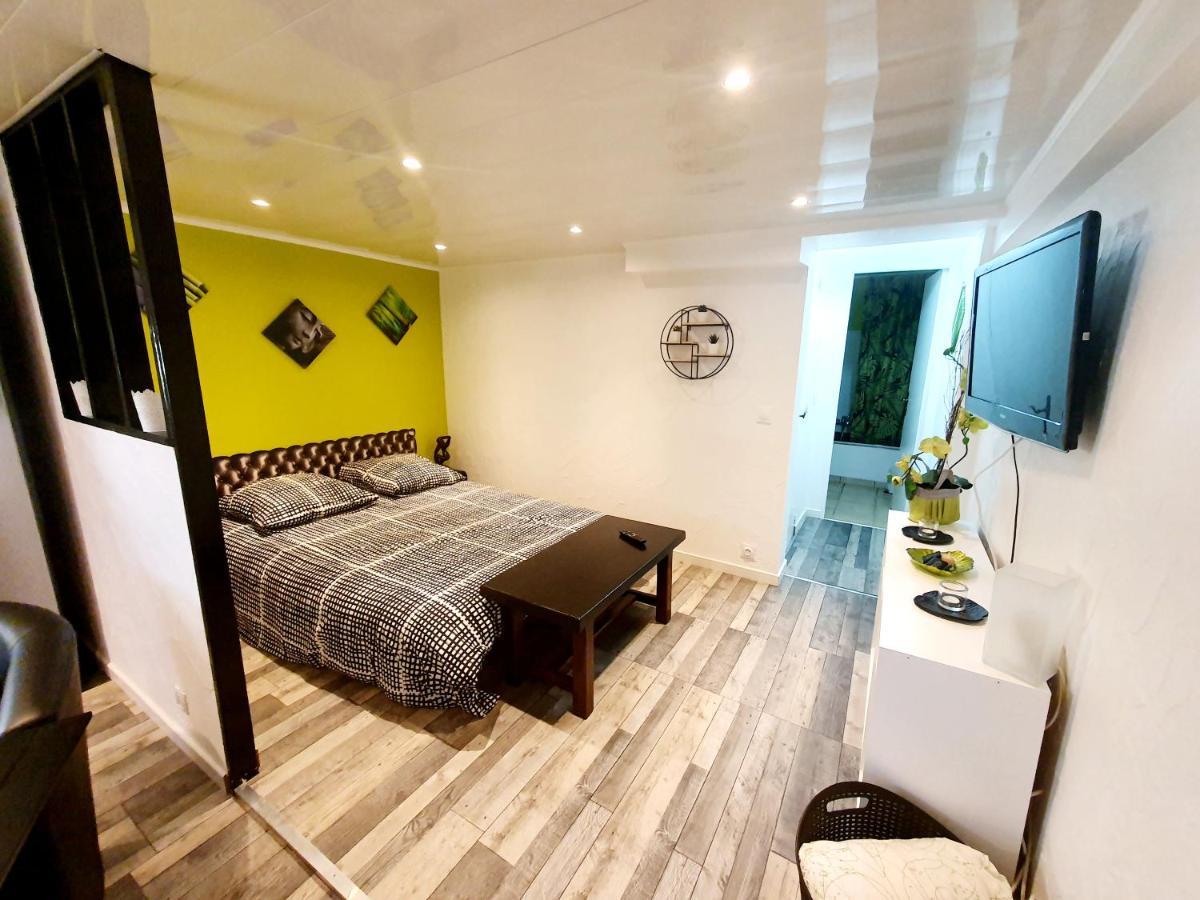 Domaine Des Deux A Appartement Margny-sur-Matz Buitenkant foto